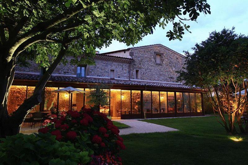 Hotel & Restaurants - Maison Chabran Pont-de-lʼIsère Eksteriør billede