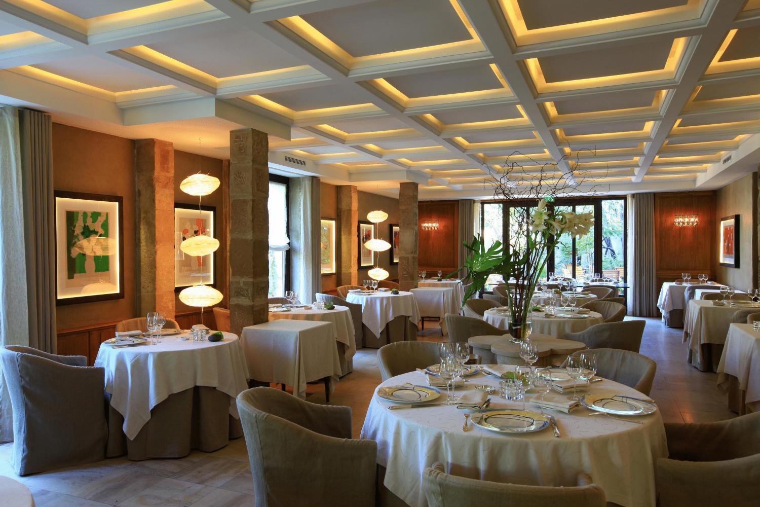 Hotel & Restaurants - Maison Chabran Pont-de-lʼIsère Restaurant billede